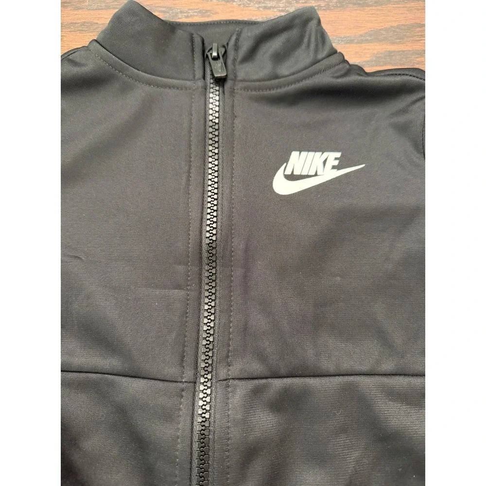 Nike Toddler Boys 2-Piece Tracksuit Jacket and Pants Set Black 24M 66E130-023